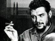 Elliott Erwitt, “Che”, Cuba, 1964, Stampa alla gelatina sali d’argento, 15.4 x 22.8 cm