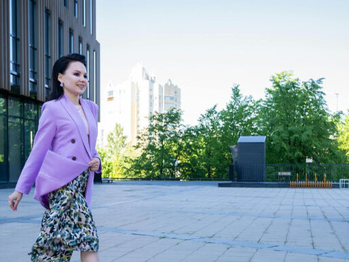 Cada vez que he salido de aquí me ha parecido ver espectros. El señor de una habitación cercana tiene la pierna amputada 