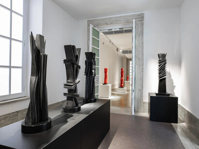 Pablo Atchugarry, Scolpire la luce, vista della mostra. Cortesia della Galleria Nazionale d’Arte Moderna e Contemporanea