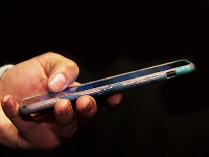 Una tecnica efficace che puoi mettere in pratica nell’immediato è quella di modificare verso una risposta “no” le domande che di solito fai mirando a un “sì”