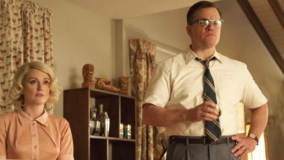 Matt Damon e Julianne More in "Suburbicon", di George Clooney