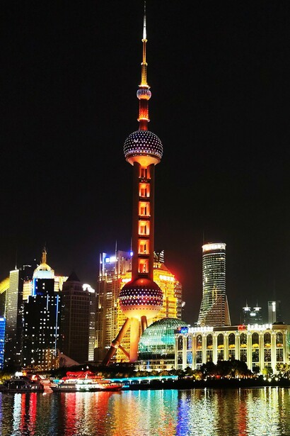 Like Akhenaten's unexpected presence in Shanghai, this modern cityscape provides a striking contrast to the pharaoh's ancient world © Daniel Gauss