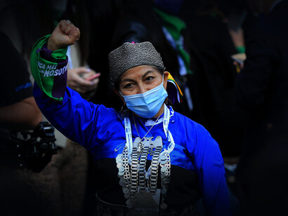 Especial regocijo ha sido ver a Elisa Loncón, protagonista de cambios trascendentales