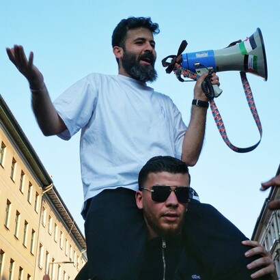 A Berlino, le mobilitazioni sulla Palestina hanno evidenziato il conflitto tra restrizioni imposte dalle autorità e tutela della libertà di espressione. Berlino, Germania. Foto di Lorenzo Tavella