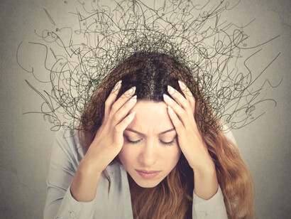 Algunos de los efectos producidos por la avalancha de información cierta, incierta, estrambótica, negacionista o directamente falsa, van desde crisis ansiosas a paranoias de contagio