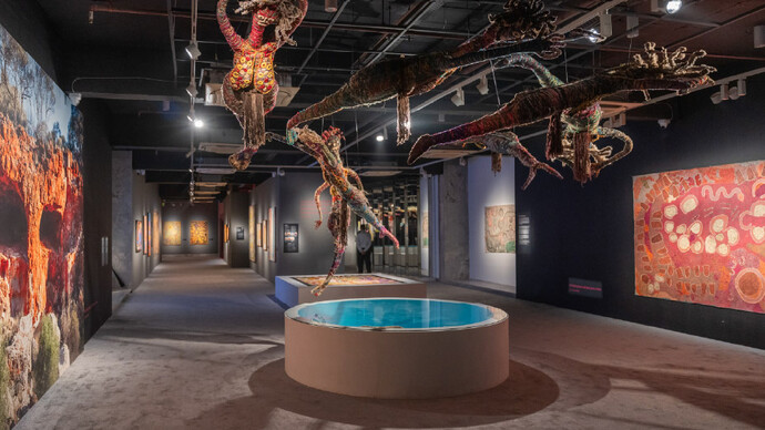 Songlines: tracking the seven sisters, exhibition view. Courtesy of Kiran Nadar Museum of Art