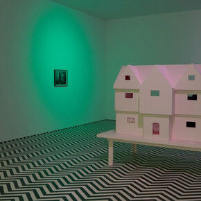 My Head Is A Haunted House. Courtesy of Sadie Coles HQ