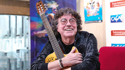 Piero De Benedictis​, mejor conocido como Piero, es un actor y cantautor de canción social, trova y rock nacido en Italia y radicado en Argentina desde su infancia