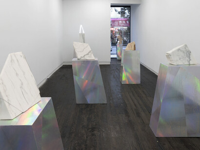 Stellar Collisions. Courtesy of LMAKgallery