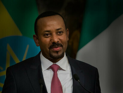 Le 2 avril 2018, Abiy a été confirmé par le parlement éthiopien en tant que Premier ministre d'Éthiopie
