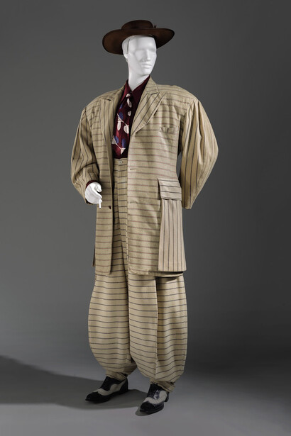 «Zoot suit» original de 1940-1942 en la colección permanente de Los Angeles County Museum of Art