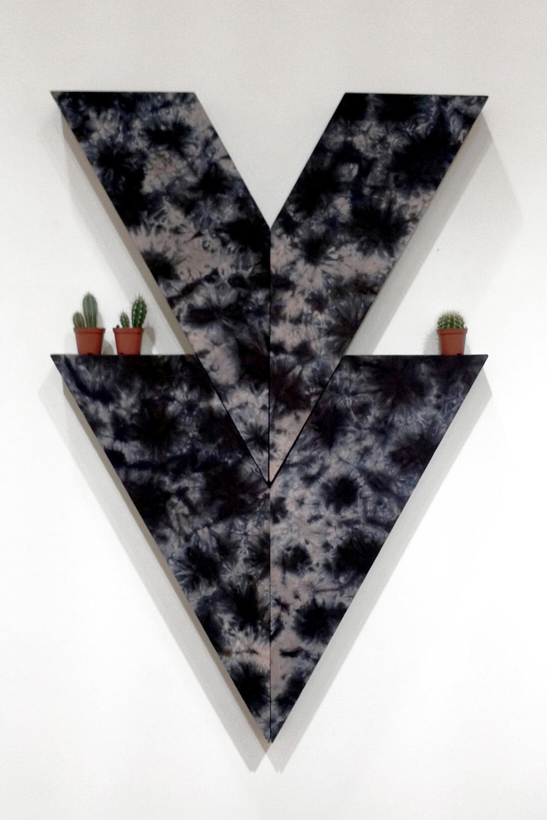 Karen David, Quathlamba Reconfigured III, 2013, Courtesy of the artist and Vitrine
