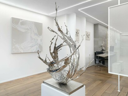 Katrin Fridriks, Joan Saló, and Zheng Lu, White on white, exhibition view. Courtesy of Galerie Sept