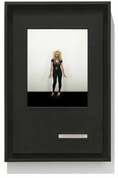 Taryn Simon, Bibi Dahl (Lynn-Holly Johnson), 1981”, Birds of the West Indies, 2013 © Taryn Simon. Courtesy of the artist and Gagosian Gallery