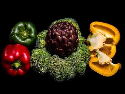 La dieta ideale quindi dovrebbe essere costituita da una prevalenza di cibi Sattvici