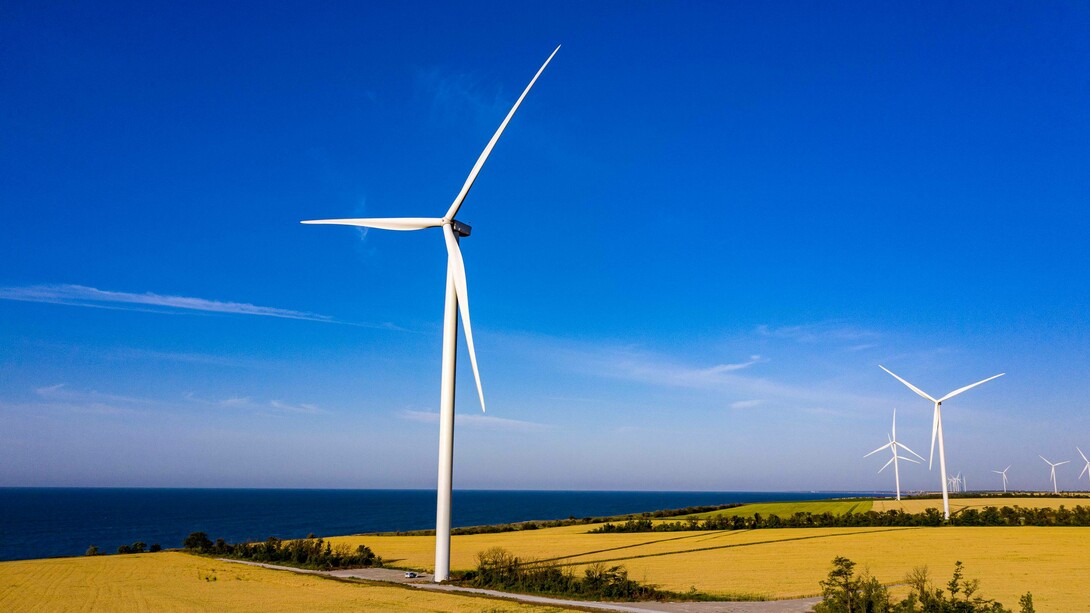 Hydro wind energy is an alternative source of energy in Ukraine beyond oil and gas