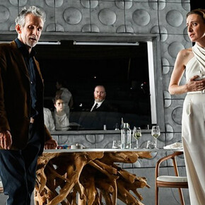 Das dinner. Mit freundlicher genehmigung des Deutschen Theaters