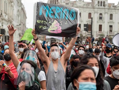 The Peruvian youth not only demands justice and respect for the rule of law, but also a political renewal