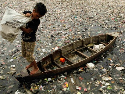 The Nairobi-based United Nations Environment Programme launched an unprecedented global campaign to eliminate major sources of marine litter