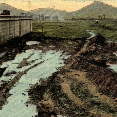 Postal con imágenes de la construcción del Canal de Panamá, publicadas por Toledano Bros. & De Lemos