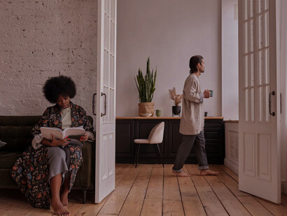 In the comfort of each other's presence, the couple embrace the sweetness of being together, boredom transforming into tranquility