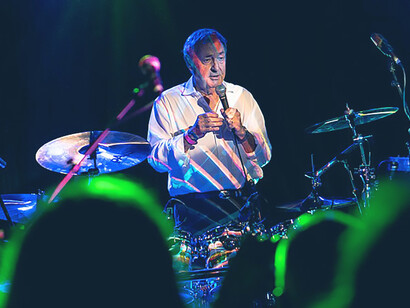 Discover the unforgettable live performance by Nick Mason at the 2005 concert