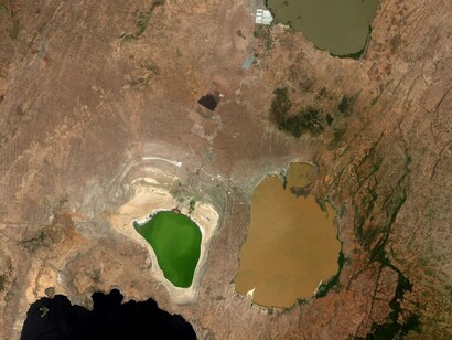 I laghi Ziway, Langano, Abijata/Abiyata e Shala, situati nella Great Rift Valley, Etiopia. Foto ESA