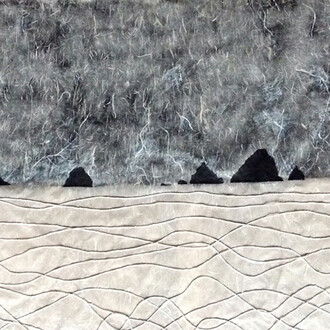 Manuel Valencia Alonso, Islado 15, 2014, Técnica mixta sobre papel de arroz de Xuan, hecho a mano, 70 x 140 cm. Courtesy of Galería Miguel Marcos