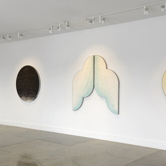 Rachelle Reichert, Rock, cloud, cloth, exhibition view. Courtesy of Sarah Shepard Gallery 