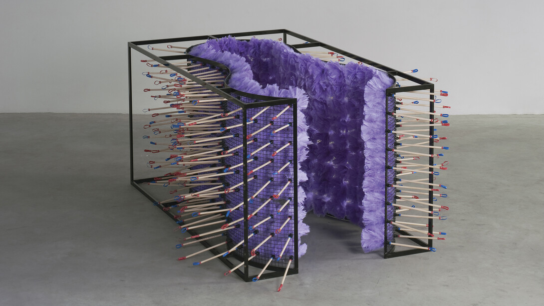 Joana Vasconcelos, Flores do meu desejo [Flores de mi deseo], 1996-2010. Cortesía del Museo Picasso Málaga