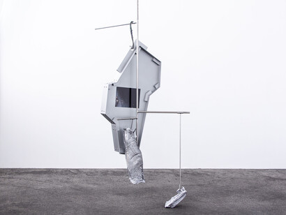 Nairy Baghramian, S’accrochant (encre), 2024. Courtesy of Hauser & Wirth Gallery