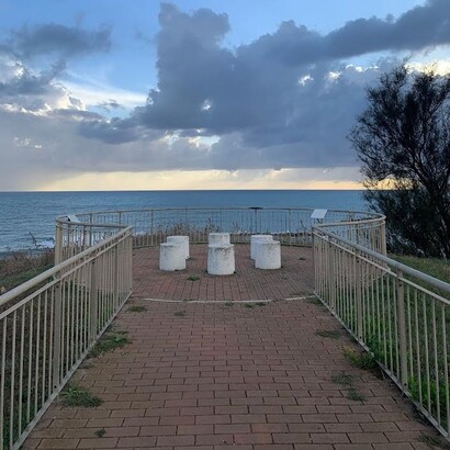 Anzio, Italia, Villa Imperiale, belvedere, progetto Romano Mastrella, 2000, ph. Roberto Luciani