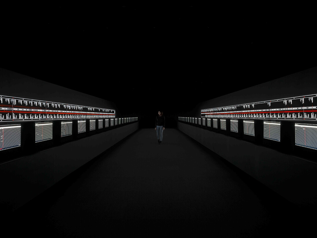 Ryoji Ikeda, supersymmetry [experience], audiovisual installation, 2014, copyright Ryoji Ikeda. Photo: Ryuichi Maruo, Courtesy Yamaguchi Centre for Arts and Media (YCAM)