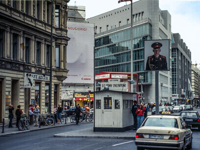  Checkpoint Charlie Memorial, Berlin, Alemania