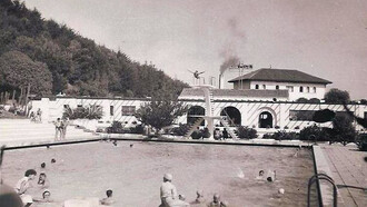 Piscina de la Escuela de Ingenieros Milicares "Tejas Verdes", San Antonio, Chile