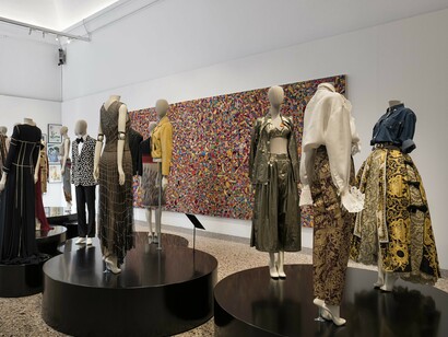 Italiana. L'Italia vista dalla moda 1971-2001. Courtesy of Palazzo Reale