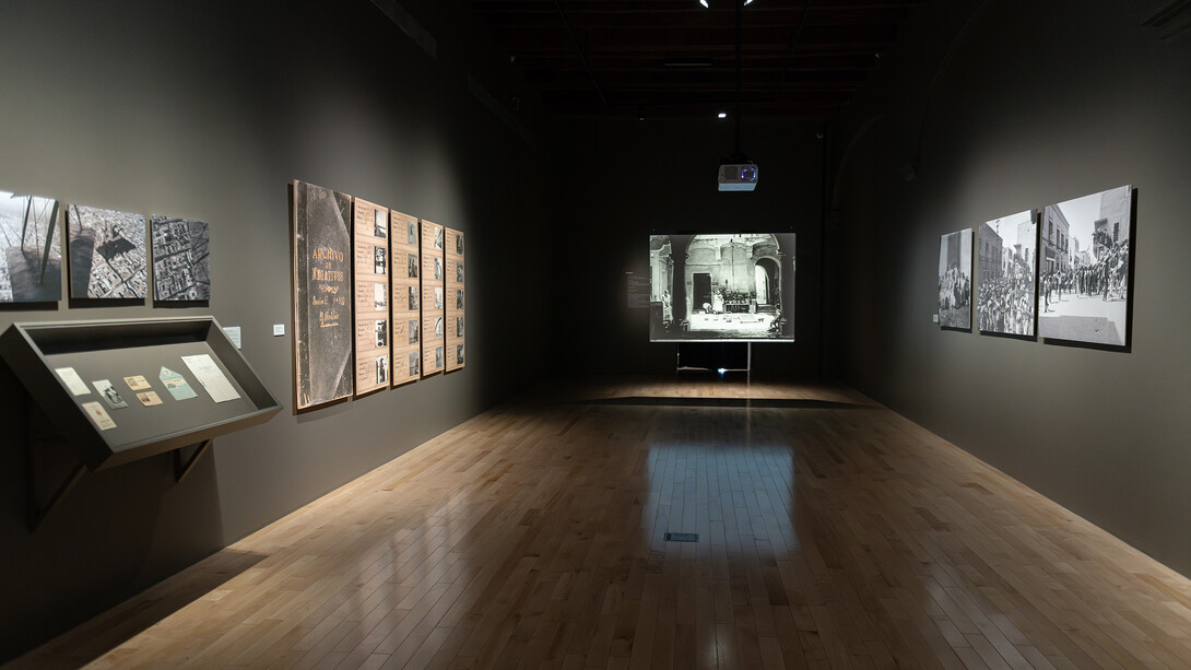 Memory and tale. Photography in Puebla, exhibition view. Courtesy of Museo Amparo