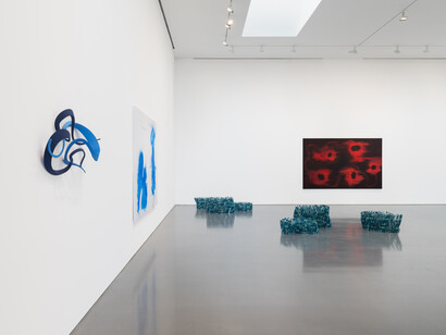 Shirazeh Houshiary, The Sound of One Hand, exhibition view. Courtesy of Lisson Gallery