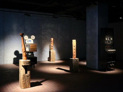 Julianknxx, In search of…incredible, exhibition view. Courtesy of LUMA Arles