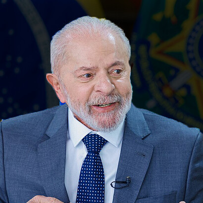 Lula da Silva, presidente de Brasil, adoptó un enfoque moderado en la salutación a Trump, felicitándolo más tarde que sus homólogos de derecha