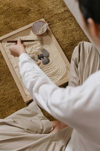 Crear con las manos no solo involucra destreza, sino también una conexión íntima entre pensamiento, emoción y materia