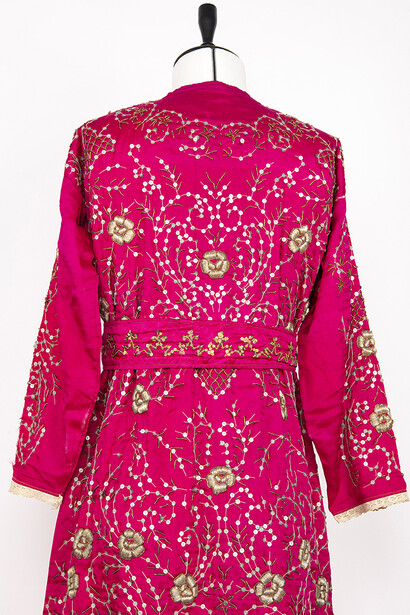Treasures of the bride. The story of ottoman and Anatolian Dowries. Courtesy of the State Hermitage Museum