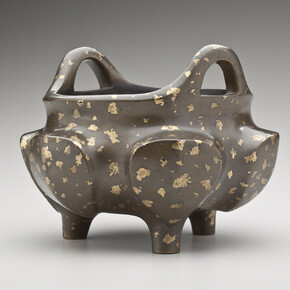 Archaistic Censer with Splash Gilt, China, 1127-1279. Courtesy of Newark Museum