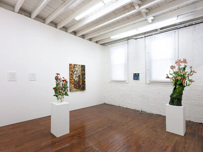 Various artists, V-effekt, exhibition view. Courtesy of Halsey McKay Gallery