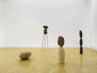 Claire de Santa Coloma, Urformen, exhibition view. Courtesy of Galerie Friese