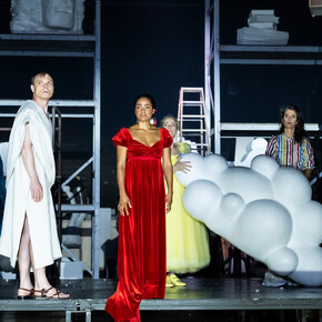 Sternstunden der Menschheit. Courtesy of Residenztheater