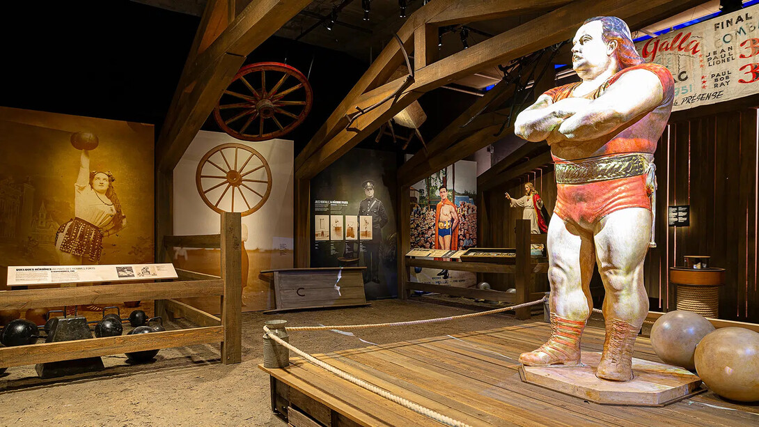 Wrestling. Québec in the ring, exhibition view. Courtesy of Musée de la civilisation