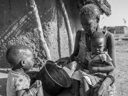 En muchos de los países desarrollados se tira a la basura 1/3 de los alimentos y la enfermedad de la obesidad llega al 60% o 70% de la población