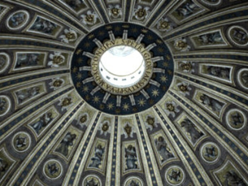 Basilica di San Pietro, interno, particolare della cupola, Città del Vaticano. La prima codificazione del diritto canonico avvenne col Codice del 1917 