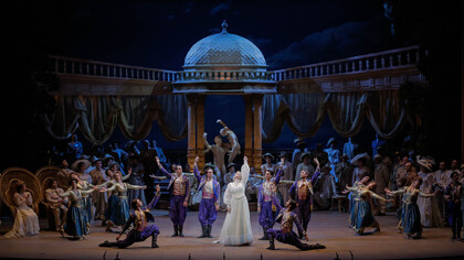 La vedova allegra. Courtesy of Teatro Filarmonico